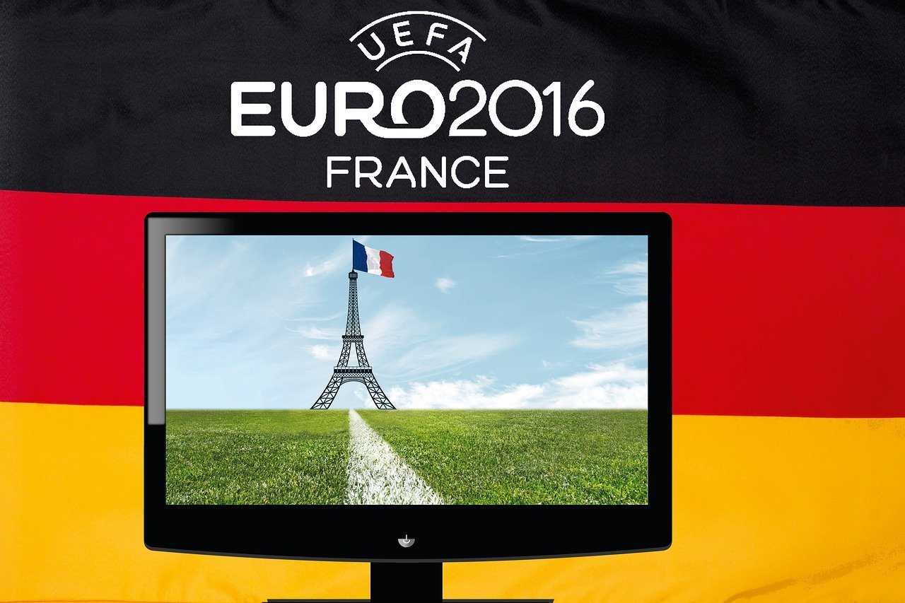 當(dāng)下市場(chǎng)環(huán)境下哪個(gè)品牌的4K電視最佳？品牌對(duì)比與推薦