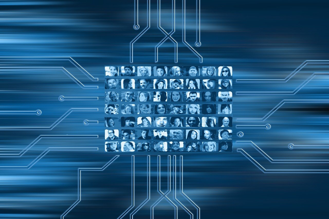 Television: 從歷史、技術(shù)到社會影響的深度探究