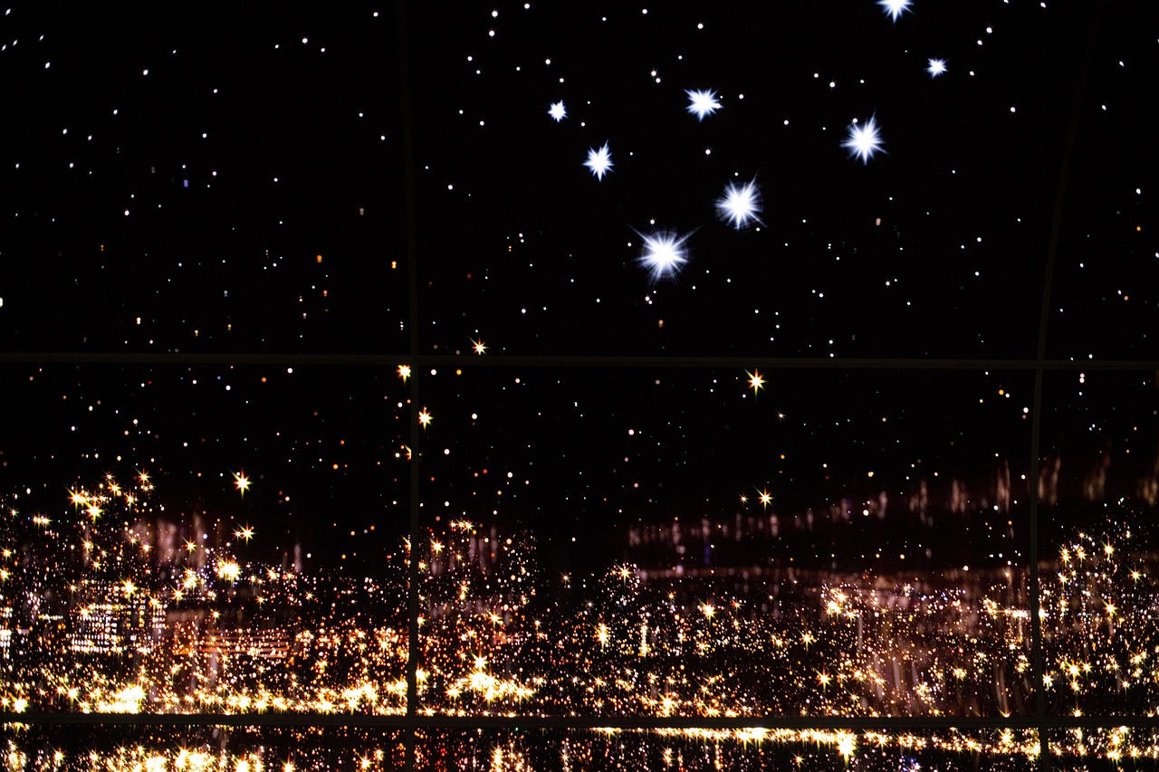 韓國(guó)電影中的監(jiān)視主題，深度探究與解讀