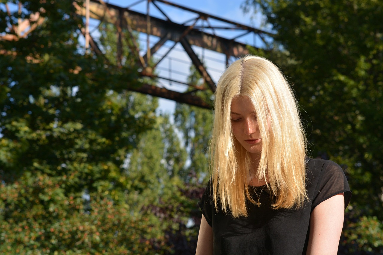 煙花不堪剪 第7頁(yè)